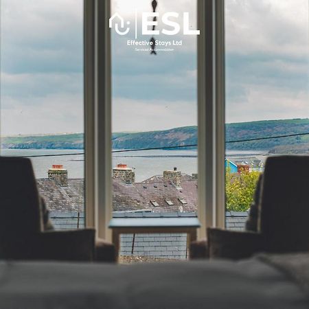 Beautiful En Suite 5 Bedroom Home With Sea Views Нюкий Екстериор снимка