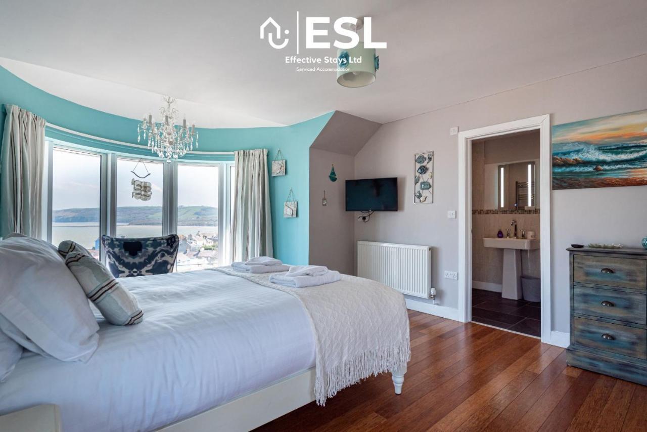 Beautiful En Suite 5 Bedroom Home With Sea Views Нюкий Екстериор снимка